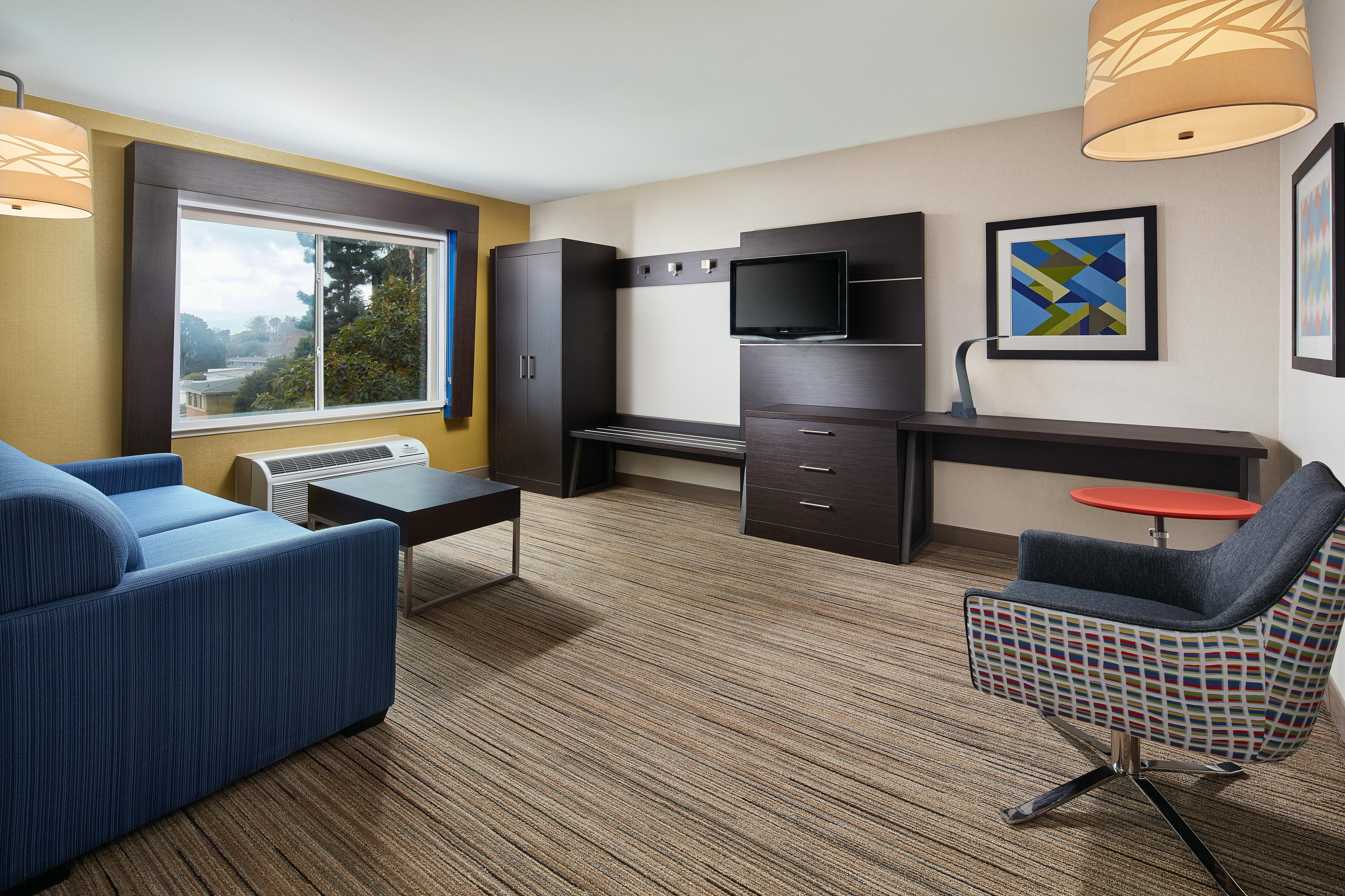 Holiday Inn Express Hotel & Suites Belmont By Ihg Exteriér fotografie